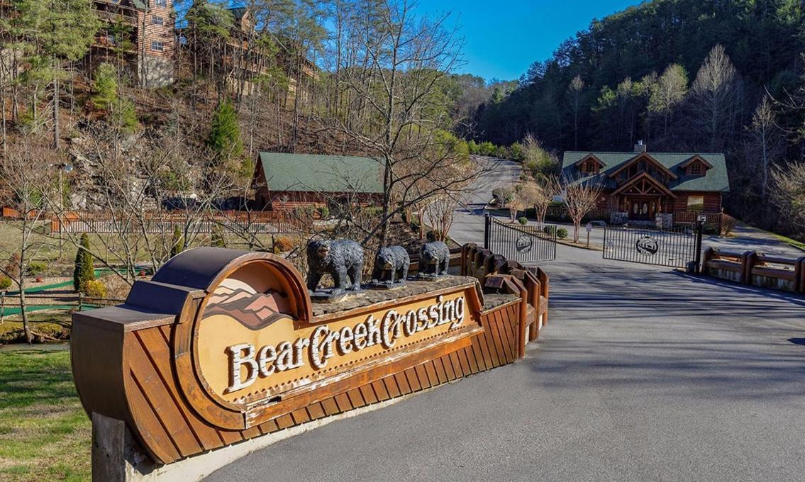 A Bear Creek Crib Villa Pigeon Forge Exterior photo